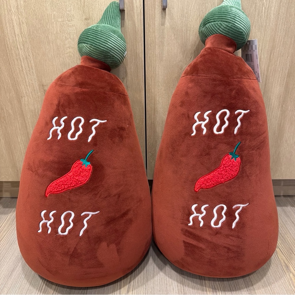 Hot Sauce weighted pillows set (2 pillows)